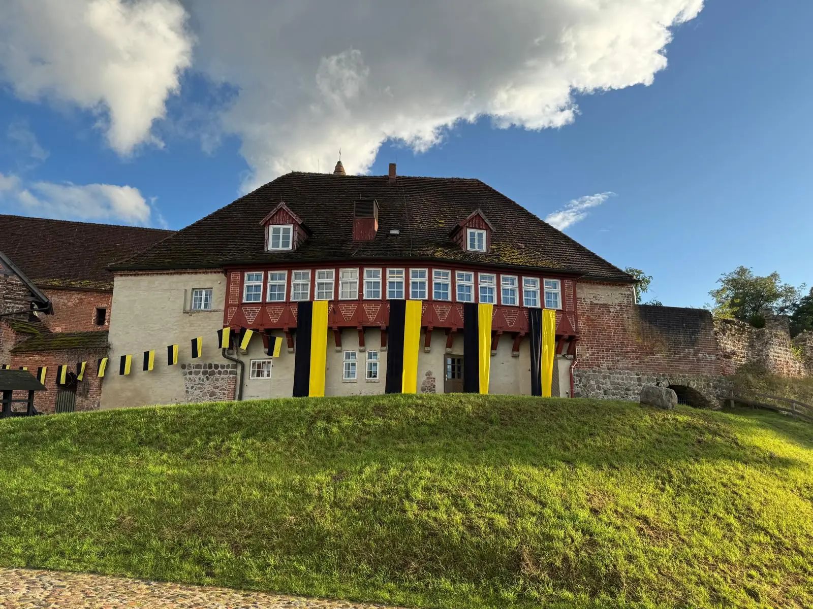 Burggasthof <br>"Zur Alten Münze" auf der Burg Stargard