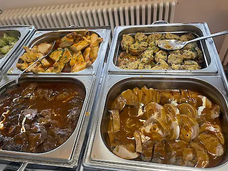 Bild in der Bildergallerie zu Catering und Events: Genuss, wo immer ihr feiert